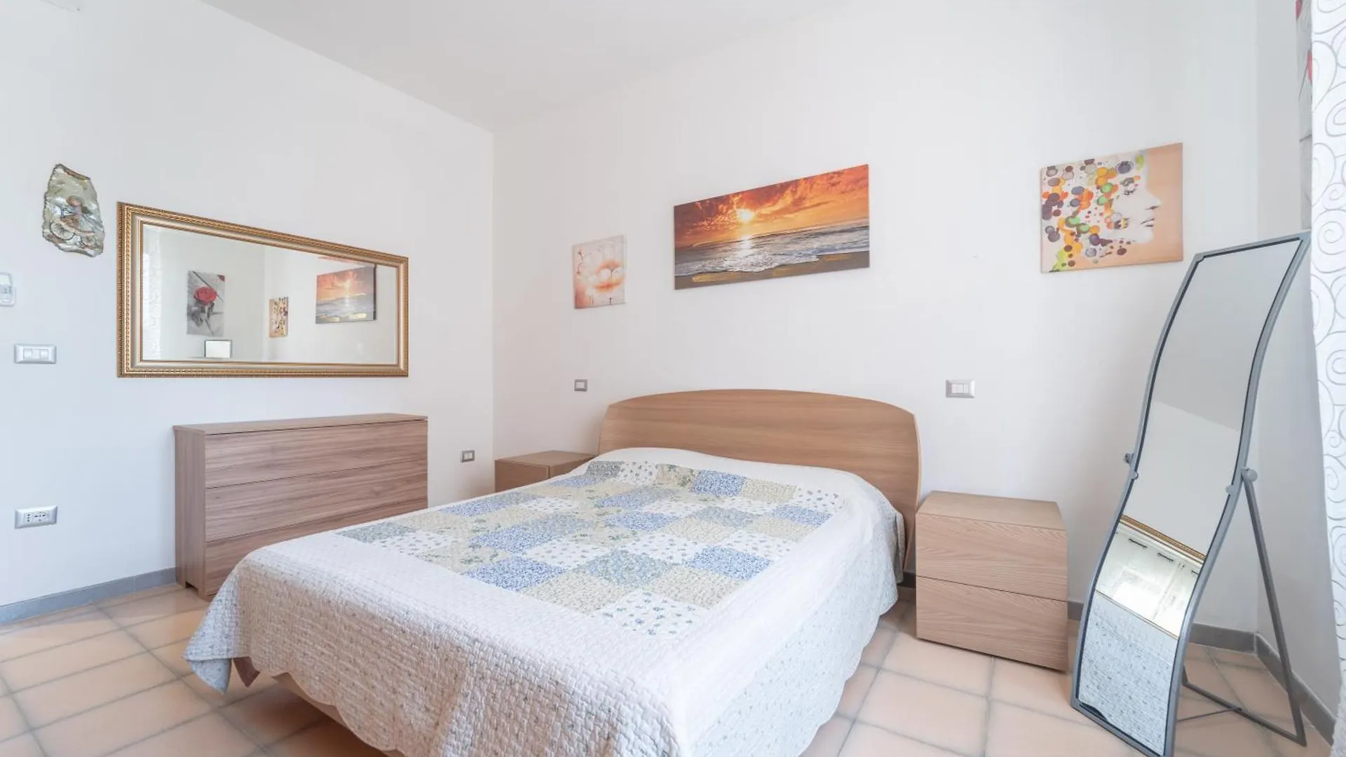 Depa Apartment Альгеро 0*,