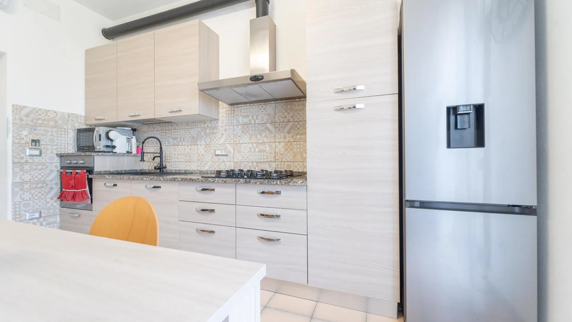Depa Apartment Альгеро
